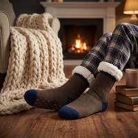 Prix d'usine, vente en gros, chaussettes d'hiver épaisses et chaudes pour femmes, antidérapantes, avec logo personnalisé et doublure en polaire