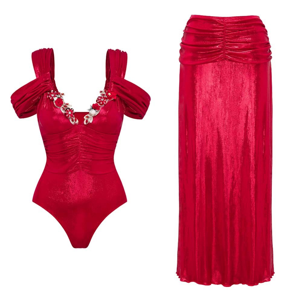 Costume rouge