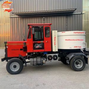 Camion malaxeur tout-terrain à benne plate pour travaux agricoles, transport et construction de fossés - Product Image 1