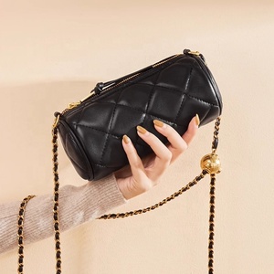 Bolso Redondo Pequeño de Moda para Mujer 2026, Bolso de Mano de Cuero Joker, Bolso de Hombro de Cuero de Lujo para Mujer, Bolso Bandolera de Moda Joker - Product Image 3