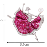 Broche de luxe légère entièrement sertie de diamants, motif ballerine, perle d'eau douce élégante et raffinée, accessoire polyvalent pour femme