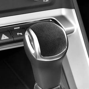 Para <span class=keywords><strong>Audi</strong></span> <span class=keywords><strong>Q3</strong></span> Q2 A1, perilla de cambio de marchas deportiva, cubierta de <span class=keywords><strong>maletero</strong></span>, pegatina embellecedora decorativa, accesorios de afinación Interior de coche hechos de Alcantara - Product Image 1