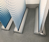 Bannière roulante en aluminium de qualité supérieure 85*200cm Supports de bannière rétractables personnalisés bon marché pour la promotion