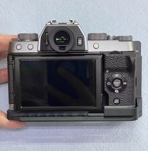 Appareil photo hybride Micro 4/3 Panasonic Lumix DC-G95 d'occasion original, 20,3 MP, 4K UHD, vente en gros - Product Image 5