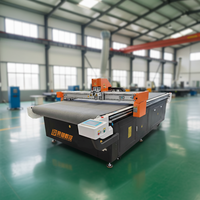 Máquina de Corte Automática Rongchi de Alta Calidad con Mesa de Alimentación, Nueva Condición, Motor PLC, CNC, Plotter Gráfico para Juntas, Tela y LCD
