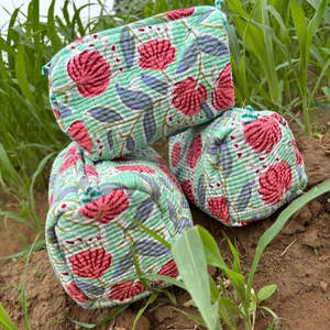 Juego de 3 estuches impermeables, bolsa acolchada, bolsa de maquillaje, bolsa de aseo de algodón - Product Image 1