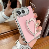 Coque de luxe électroplaquée pour iPhone Duo, étui de téléphone mignon avec support en forme de cœur creux et dragonne détachable en perles de cristal