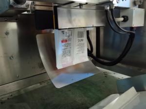 Hoàn toàn tự động dọc Hạt Gạo Hạt bỏng ngô khoai tây chiên Nitơ máy đóng gói bơm phồng đồ ăn nhẹ máy đóng gói - Product Image 4