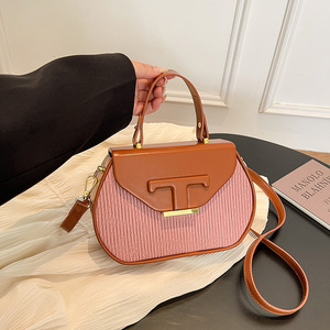 กระเป๋าถือแฟชั่นสีคอนทราสต์แบบหรูหรากระเป๋าสะพายไหล่แบบไขว้ตัวสำหรับผู้หญิงสุภาพสตรี - Product Image 4