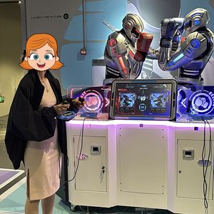 Machine d'arcade de combat robotisé interactive à télécommande, avec robots humanoïdes RC à commande par jetons, pour attaques rotatives et combats de boxe - Product Image 3