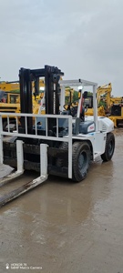 Carretilla elevadora de contrapeso usada TCM original de 8 toneladas, elevación de 3m con gran capacidad de carga, carretilla elevadora diésel TCM FD80 de segunda mano - Product Image 2