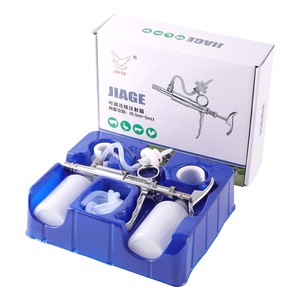 Seringue Vétérinaire Métallique Automatique Continue Multifonction 0,5~5 ml pour Bétail avec Bouteilles - Product Image 1
