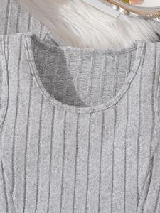 2025 <span class=keywords><strong>autunno</strong></span> <span class=keywords><strong>inverno</strong></span> Teen girl tailleur tinta tinta unita manica lunga con cappuccio abito irregolare senza maniche in maglia 2 pz all'ingrosso <span class=keywords><strong>abbigliamento</strong></span> per bambini - Product Image 5