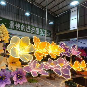 โรงงานออกแบบสวยงาม ผลิตภัณฑ์จีนแท้ <span class=keywords><strong>ดอก</strong></span>โบตั๋นและดอกไอริสขนาดใหญ่เรืองแสง ทำมือ กันน้ำ พร้อมไฟ สำหรับตกแต่งภายนอก - Product Image 1