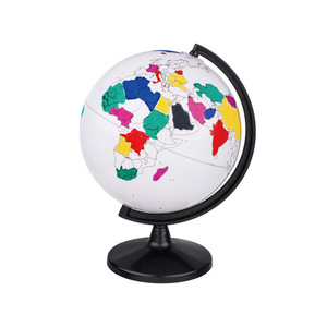 Globo Terráqueo Creativo MAXCARE de 14.2cm, Colorido, Borrable, en Blanco, para Pintar a Mano, MAC-F10, Material PLA, para Primaria y Secundaria - Product Image 1