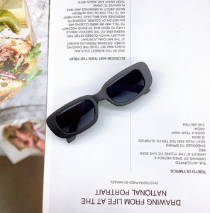 European American Retro Fashion Children's <b>Sunglasses</b> Small Square Full Rim Frame UV400 Lenses Sample Making Service Wholesale - Product Image 2