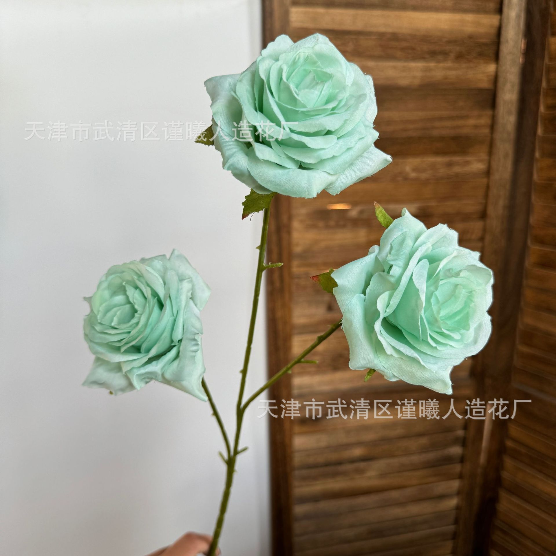 3 rosas