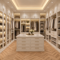Promotion : Système de dressing sur mesure de luxe moderne en bois massif pour toute la maison avec îlot central