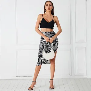 Çift çılgın kadın kulübü etek dantelli bölünmüş uyluk Zebra şerit Bodycon etek