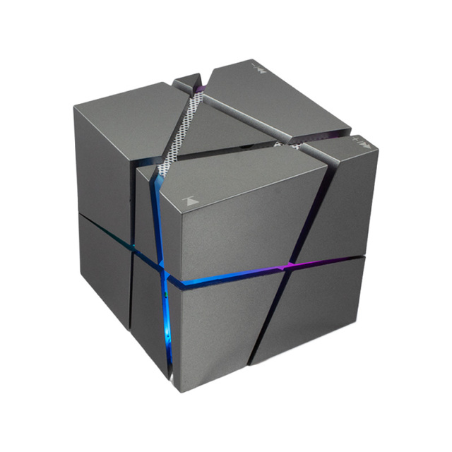 2026 New Q1 Cube Portable Mini Stereo Wireless Speaker RGB LED Lighting TF Card Compatible Battery-Powered for Mobile Phone