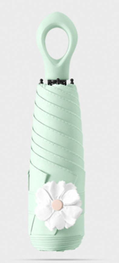 สีเขียวอ่อน