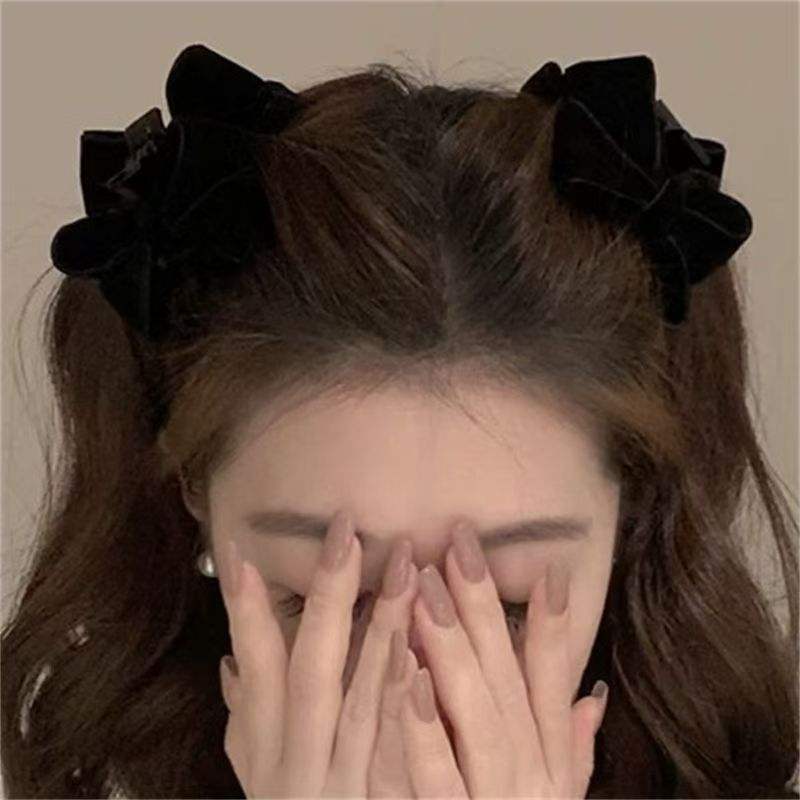 4 pinces à nœud en daim noir