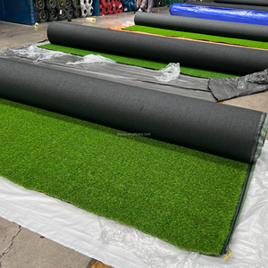 Fournisseur d'usine en Chine, <span class=keywords><strong>gazon</strong></span> synthétique de luxe, tapis de <span class=keywords><strong>gazon</strong></span> synthétique vert foncé pour salon, <span class=keywords><strong>terrasse</strong></span> - Product Image 3