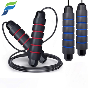 Cordes à <span class=keywords><strong>sauter</strong></span> YETFUL de haute qualité, à vitesse réglable, avec poignées lestées, en fil d'acier recouvert de PVC, pour entraînement fitness - Product Image 1