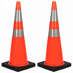 Nhà Máy 750 Mét PVC An Toàn Giao Thông Waring Cone Châu Âu Đường Cao Tốc Nón