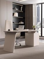 Bureau de direction moderne et minimaliste de style italien, conçu par des designers, avec finition brillante, table de consultation, bureau informatique pour le secteur médical