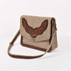 Venta al por mayor de calidad superior de las mujeres de la moda occidental del bolso de cuero genuino Tooled Canvas Vintage Style Cross Shape Zipper PU - Product Image 2