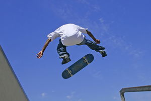 ลูกปืนสเก็ตบอร์ดแบบกำหนดเอง รุ่น Original Skateboard  ทำจากเหล็กโครเมียมในตัว  โครงสร้างร่องลึก  ซีล RS  แบบสีแดง สำหรับ <span class=keywords><strong>Bones</strong></span> Ball - Product Image 6