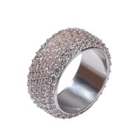 18K Vergoldeter Legierungs-Herzring mit Breitem Band, Voll Besetzt mit Oval Geschliffenen Kubischen Zirkonia, Zertifiziert von Drittanbietern, Hip-Hop-Ring
