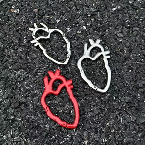 Porte-clés mousqueton Y2K Cœur et Étoile, avec anneau à ressort, mignon et stylé, pour clés, breloques de sac et accessoires gothiques, idéal comme cadeau - Product Image 4