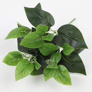 Décoration murale intérieure : Plante artificielle à 7 branches, verdure persistante, rotin, fausses vignes en plastique suspendues - Product Image 2