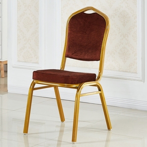 Chaise de banquet empilable en aluminium avec cadre doré et revêtement rouge - Design moderne pour appartement et salle d'événements - Product Image 6