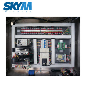 Dây Chuyền Sản Xuất Rửa Tay Dầu Gội Đầu Tự Động Máy Đóng Nắp Và Dán Nhãn Dạng Xà Phòng Lỏng - Product Image 4