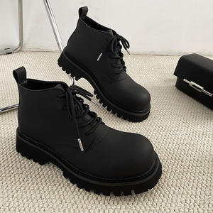 Acepte logotipo personalizado clásico con cordones <span class=keywords><strong>Derby</strong></span> hombres botines de cuero negro suela gruesa botas de Moto - Product Image 1