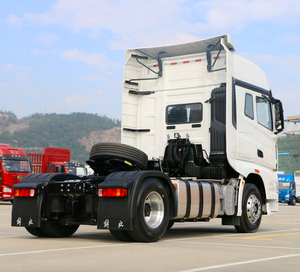 Nuevo Camión Tractor FAW J7 Diésel con Transmisión Manual, Volante a la Izquierda, 550HP, Otras Normas de Emisión, Cámara Trasera, para Minería - Product Image 1