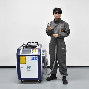 녹 제거 레이저 청소 기계 쉽게 오일 얼룩과 녹을 제거 매우 3000W 레이저 청소 금속 기계 - Product Image 1
