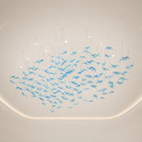 Lustre suspendu de luxe en verre cristal bleu à motif floral pour hall d'hôtel, salle de banquet, grands projets, sur mesure