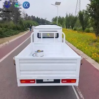 Nouveau véhicule utilitaire électrique à quatre roues, petit, domestique, de haute qualité, vente directe d'usine, camionnette électrique à quatre roues