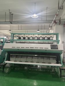 WENYAO Trieuse optique CCD de grains et de céréales à 8 canaux, 512 voies, 8t/h, avec un excellent rapport qualité-prix - Product Image 2