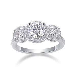 Anillo de Diamantes de Plata de Ley 925 de Lujo al por Mayor para Bodas y Aniversarios, Regalo de Joyería Disponible a Precio de Fábrica - Product Image 2