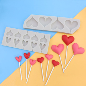 Moule en silicone Love Lollipop pour la fabrication artisanale de bâtonnets de fromage, chocolat, fondant et pâtisserie, avec broyeur en silicone - Product Image 2
