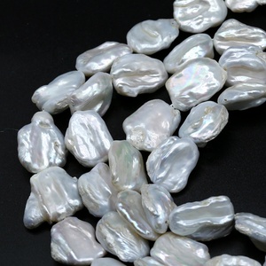 Perlas de Agua Dulce Naturales Sueltas Irregulares en Forma de Pétalos Blancos AA de Firstones Jewelry - Product Image 6