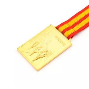 เหรียญรางวัลและถ้วยรางวัลพร้อมริบบิ้น ฟุตบอล ว่ายน้ำ บาสเกตบอล วิ่ง เหรียญรางวัลเกมพร้อมกล่อง - Product Image 5