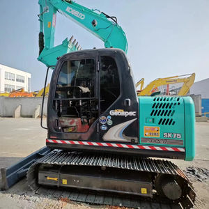 Excavadora usada Kobelco SK75, 7,5 toneladas, alto rendimiento, EPA, certificado CE, caja de cambios del motor, núcleo PLC, bajo precio para inspección por vídeo - Product Image 1