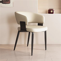 Chaise de salle à manger moderne en cuir PU avec pieds en métal-Mobilier de bureau et de salle à manger confortable, imperméable et écologique