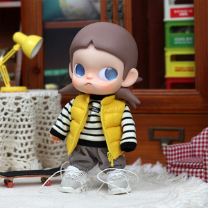 Ropa para Muñecas Ga Zi Jie de 20 cm, Sudadera con Capucha Estilo Urbano, Chaqueta Acolchada, Atuendo para Muñecas Posables Zsiga, Ropa de Moda Juvenil para Niños - Product Image 1